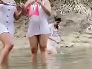 En el rio