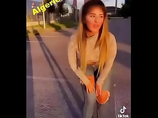 algerie dance in parking sex algerie