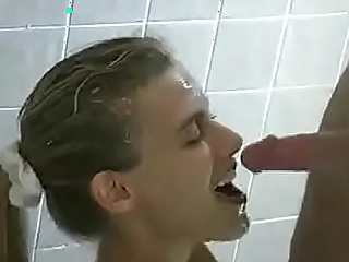 Wifely duties giving husband suck job in along to shower