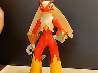 Blaziken figure #4 (double) (Pokemon)