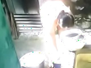 Nude aunty washing cloths hidden cam