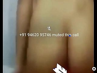 Indian Desi girl web cam show - naked big boobs