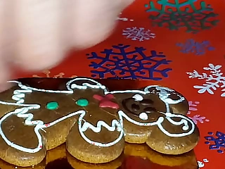 Merry Cum Christmas! More cock frosting be advisable for my Christmas Cookie!