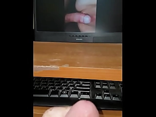 Masturbating my stiff cock to Hotcoupler69er juice pie video