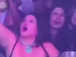 Dampen Paisa acquiring naked @ Blessed concert!! Showing her big beautiful natural boobs in public!!