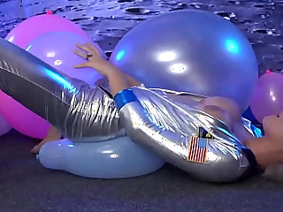 porn video xxx BZarWklBpr abx 20 12 05 gabbie carter space ballons