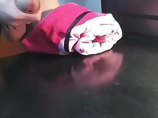 Horny Stud Make Fake Pussy with Bath linens - Sex Toy Homemade (Twitter: @TheCumVow)