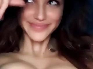 Huge TITS TOPLESS GIRL Carrying out CUTE FACE ZOOM TIKTIK CHALLENGE