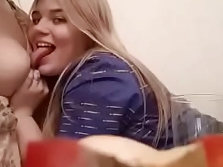 Woman Deep throating On Her Friends Tit On Periscope
