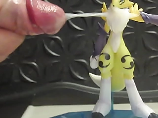 Renamon figure #1 (Digimon)
