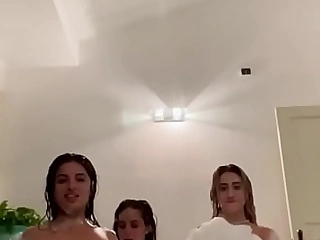They love their shower with molten nude friends