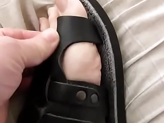 Dean Wearing On the run Which Have Loop That Go Around His Huge Toe
