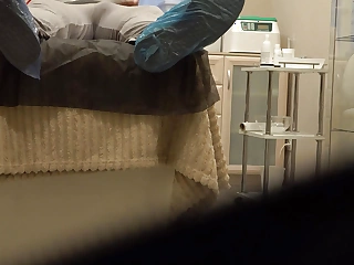 Bulge dick flash convenient a beautician appointment