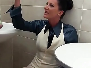 Fascinating pee babe cockblowing in bathroom fixing 3