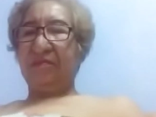 Mi abuela Bañ_añ_dose